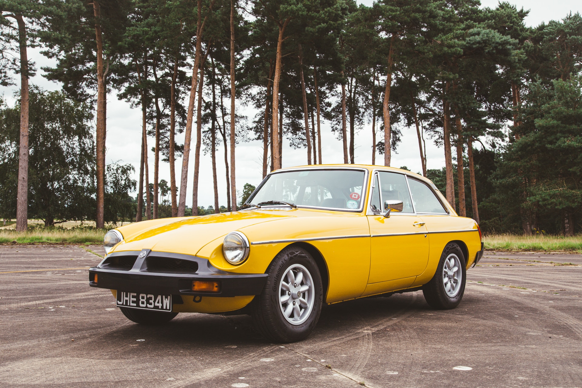 Here is your chance to win our 1980 MGB GT : Bridge Classic Cars ...